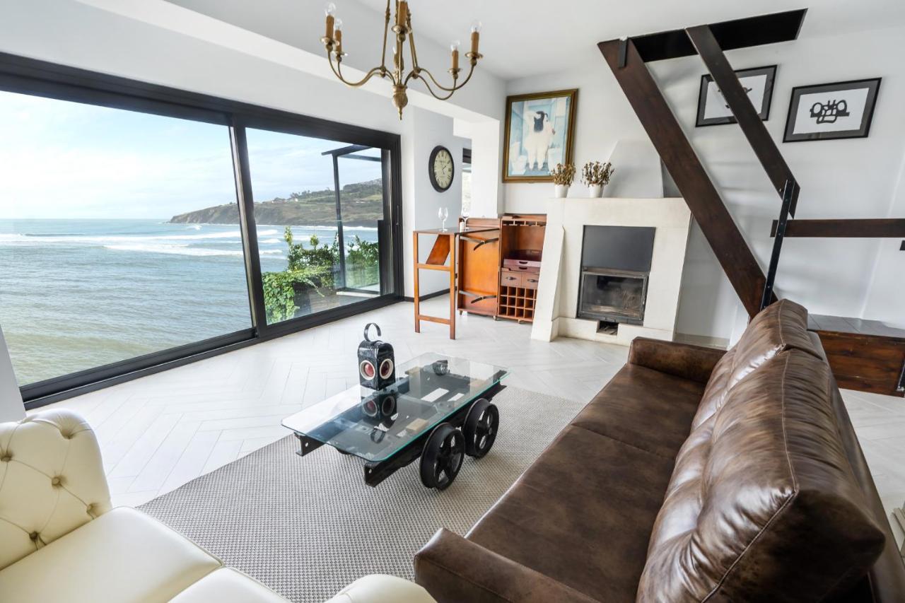 Mundaka Beachfront House Экстерьер фото