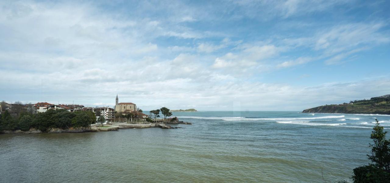 Mundaka Beachfront House Экстерьер фото