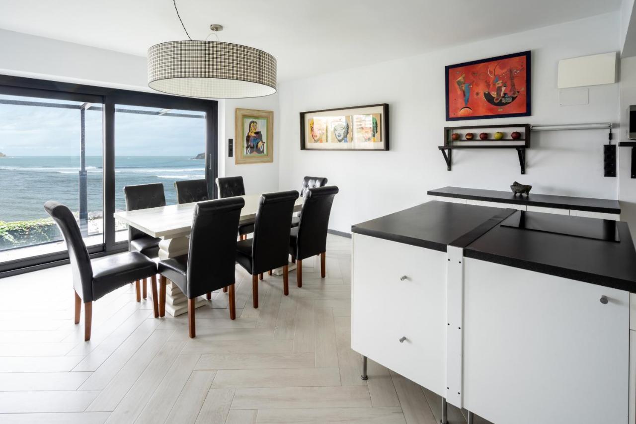 Mundaka Beachfront House Экстерьер фото