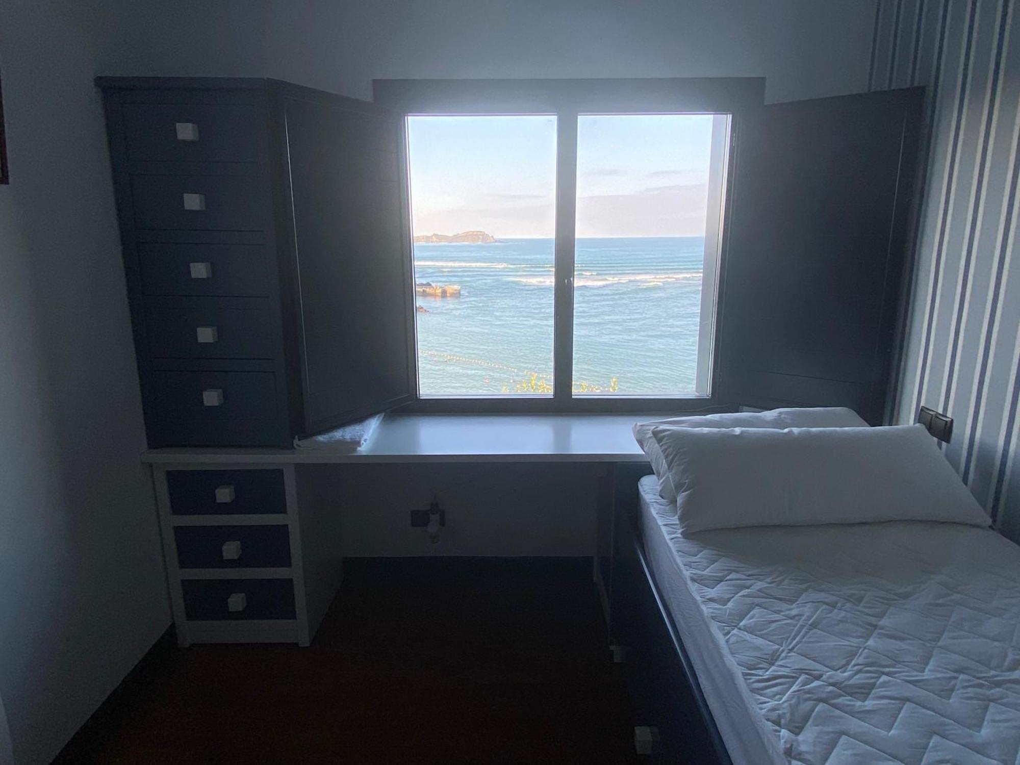 Mundaka Beachfront House Экстерьер фото