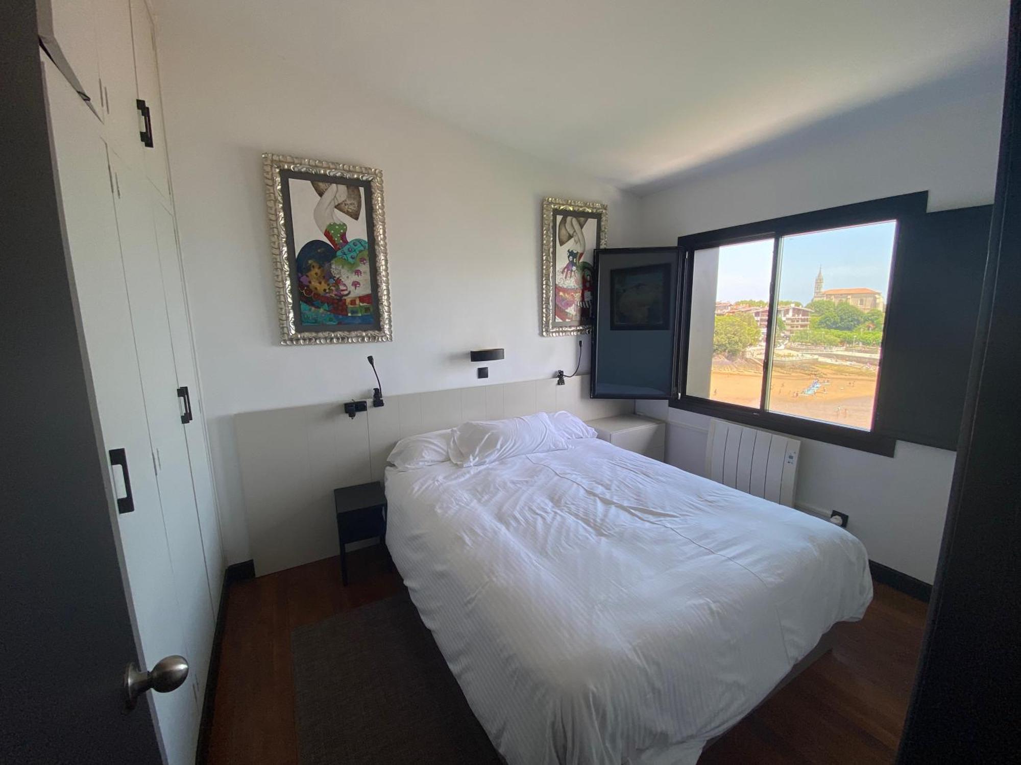Mundaka Beachfront House Экстерьер фото